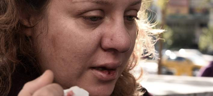 Χρυσαυγίτες επιτέθηκαν σε δύο γυναίκες, σύμφωνα με τις καταθέσεις τους